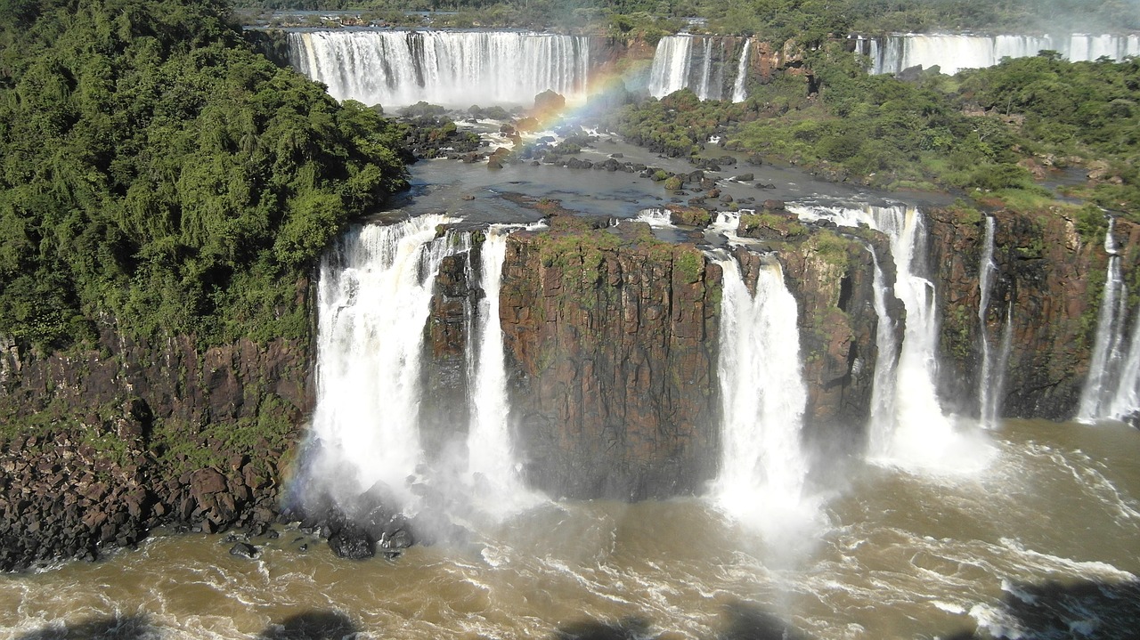 foz do iguaçu, iguaçu, waterfall-221275.jpg